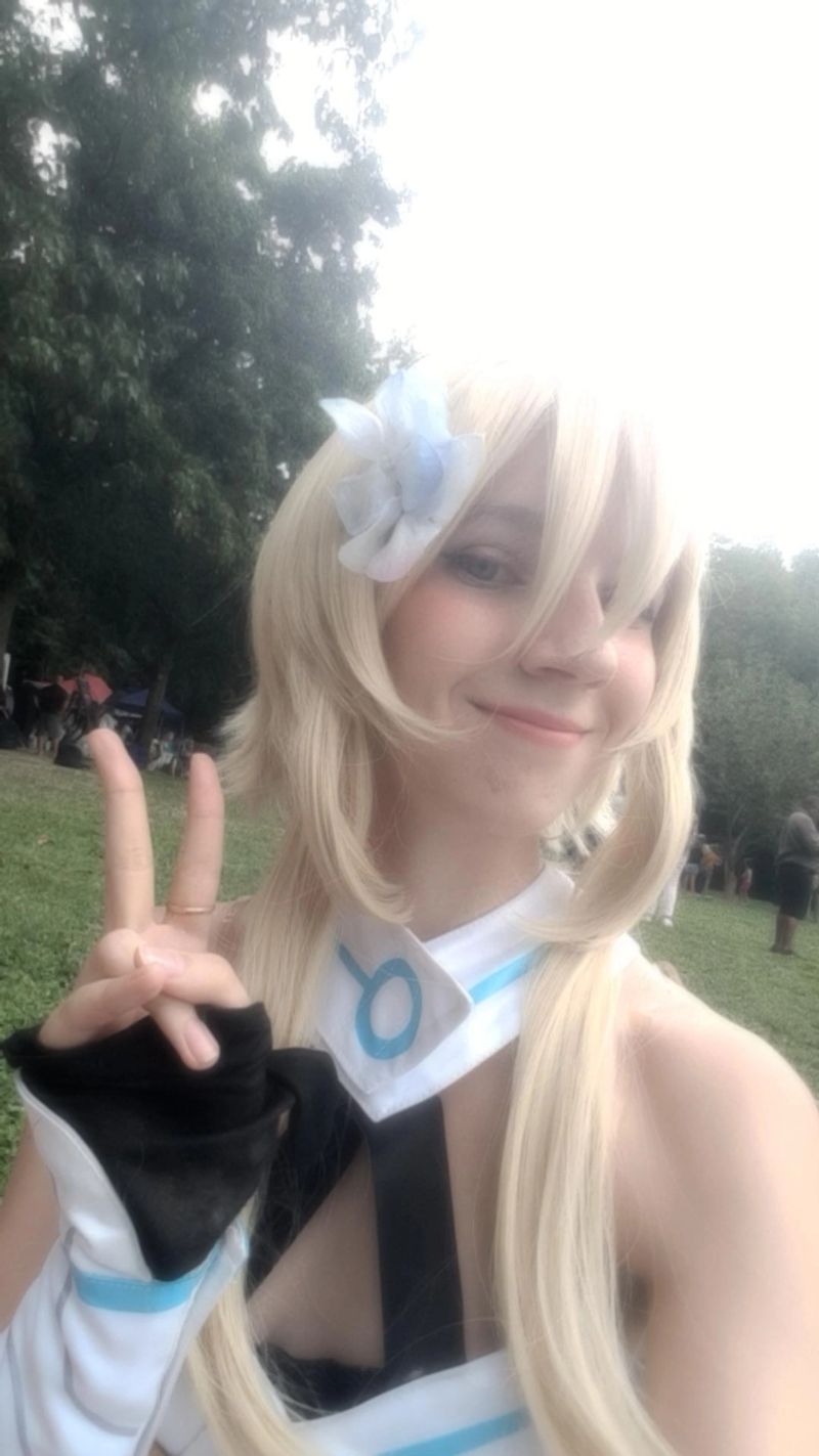 Akisaka – Lumine ✨