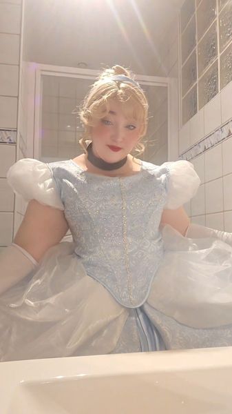 Yuno_owo - Cinderella
