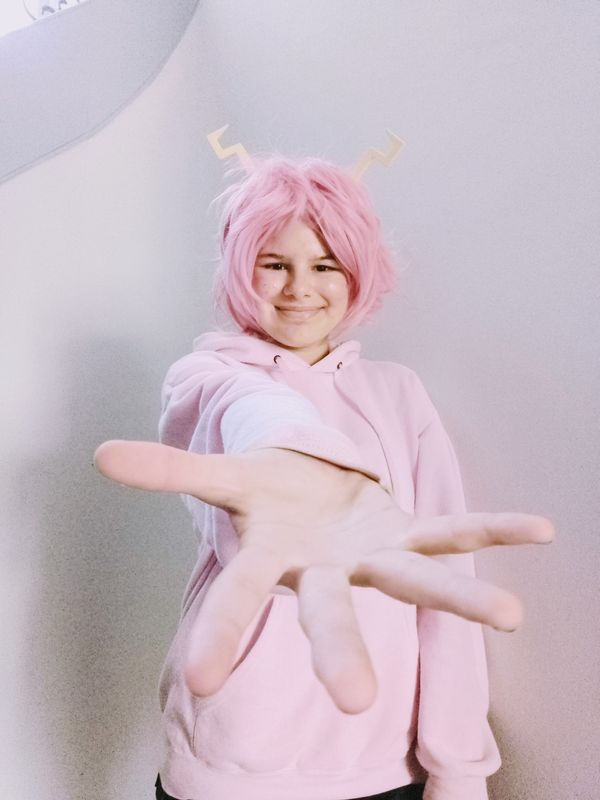 Emris_cosplay – mina Ashido - casual