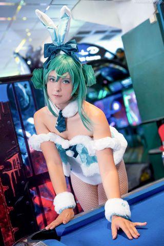 Hatsune Miku
