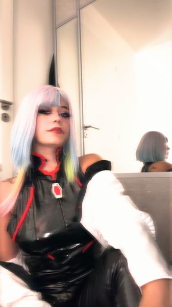 Cam_rx, Lucy