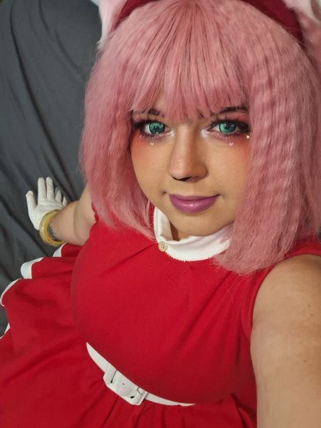 Yukuio - Amy rose - version 2
