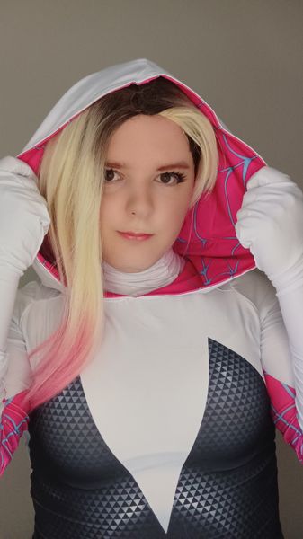 Alucard_cosplay - Spider Gwen 