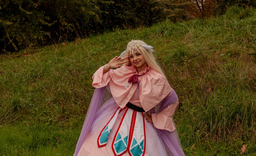 Lynscoss - Mavis vermillion 