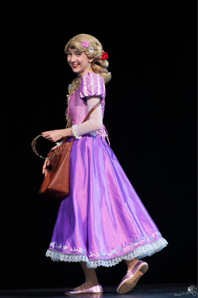 Show Cosplay  - Photo 6