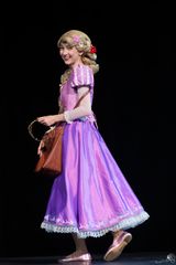 Show Cosplay preview 2