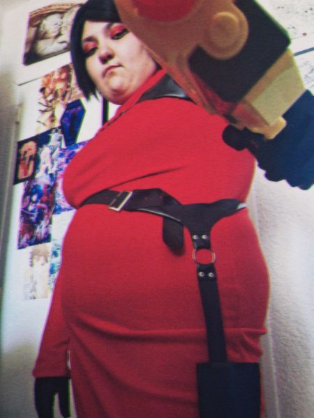 Dealuxis - Ada Wong 