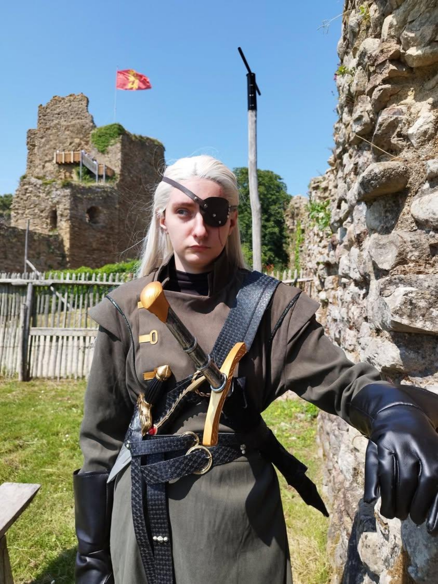 Aemond Regent - Photo 9