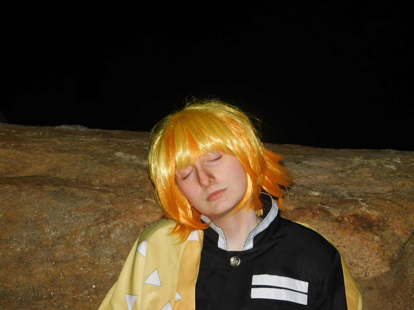 Night Zenitsu - Photo 10