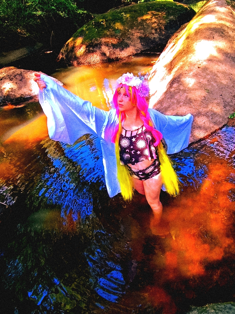 Mitsuri KANROJI — photo 24