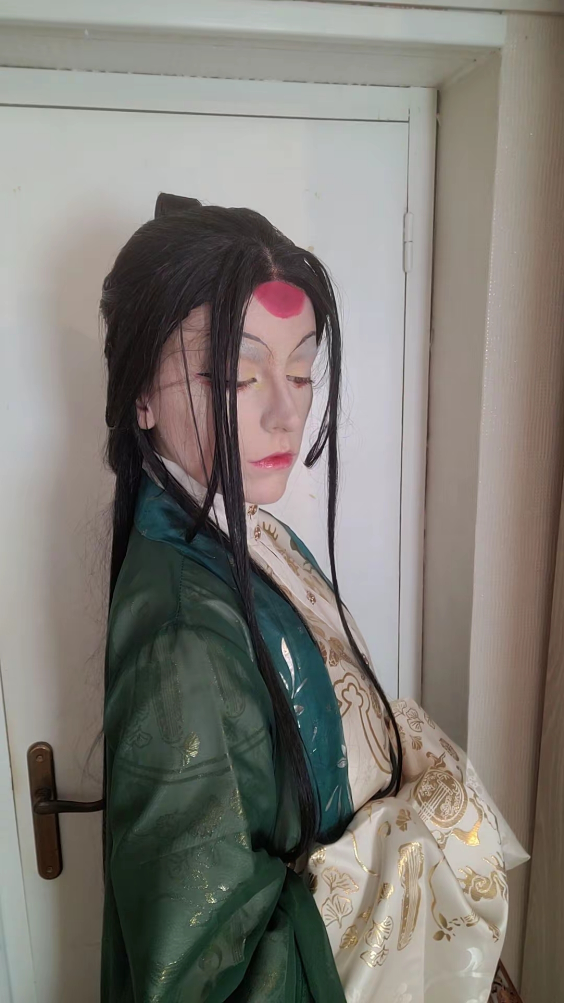 Doindulge makeup — photo 11