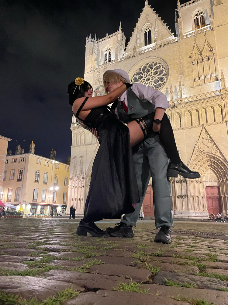 Yor Forger - Photo 7