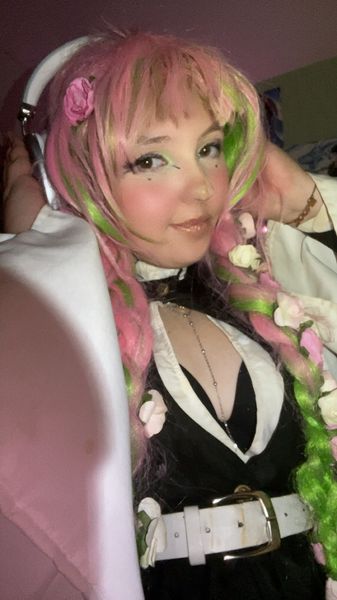 🎍nezuko_splay🎍 - Mitsuri 1