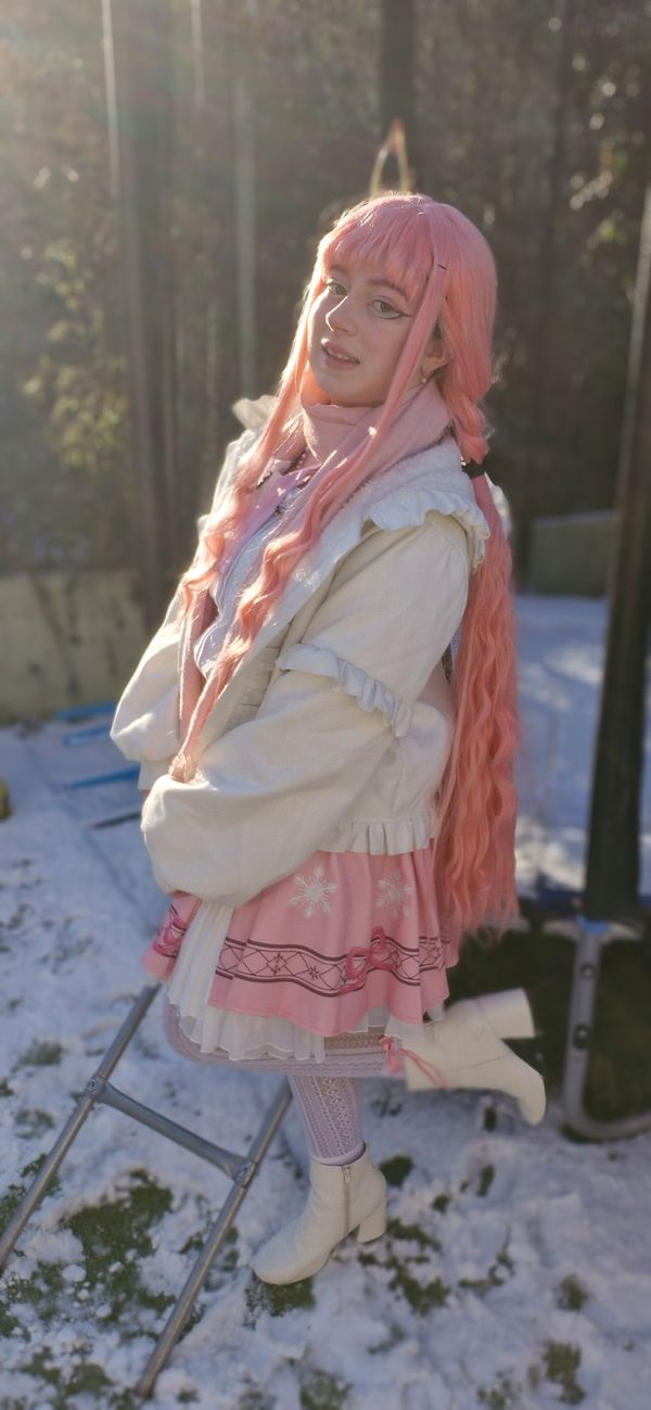 Elia - Nikki Sous la neige 