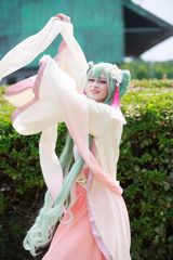 Miku Harvest Moon preview 2