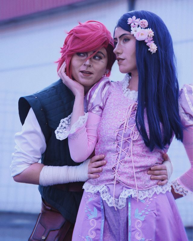 Neon_ – Caitvi Rapunzel AU 