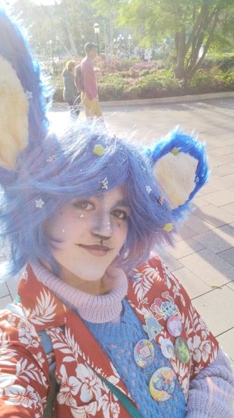 Une_fan_de_fnaf02 - Stitch  Disneyland P