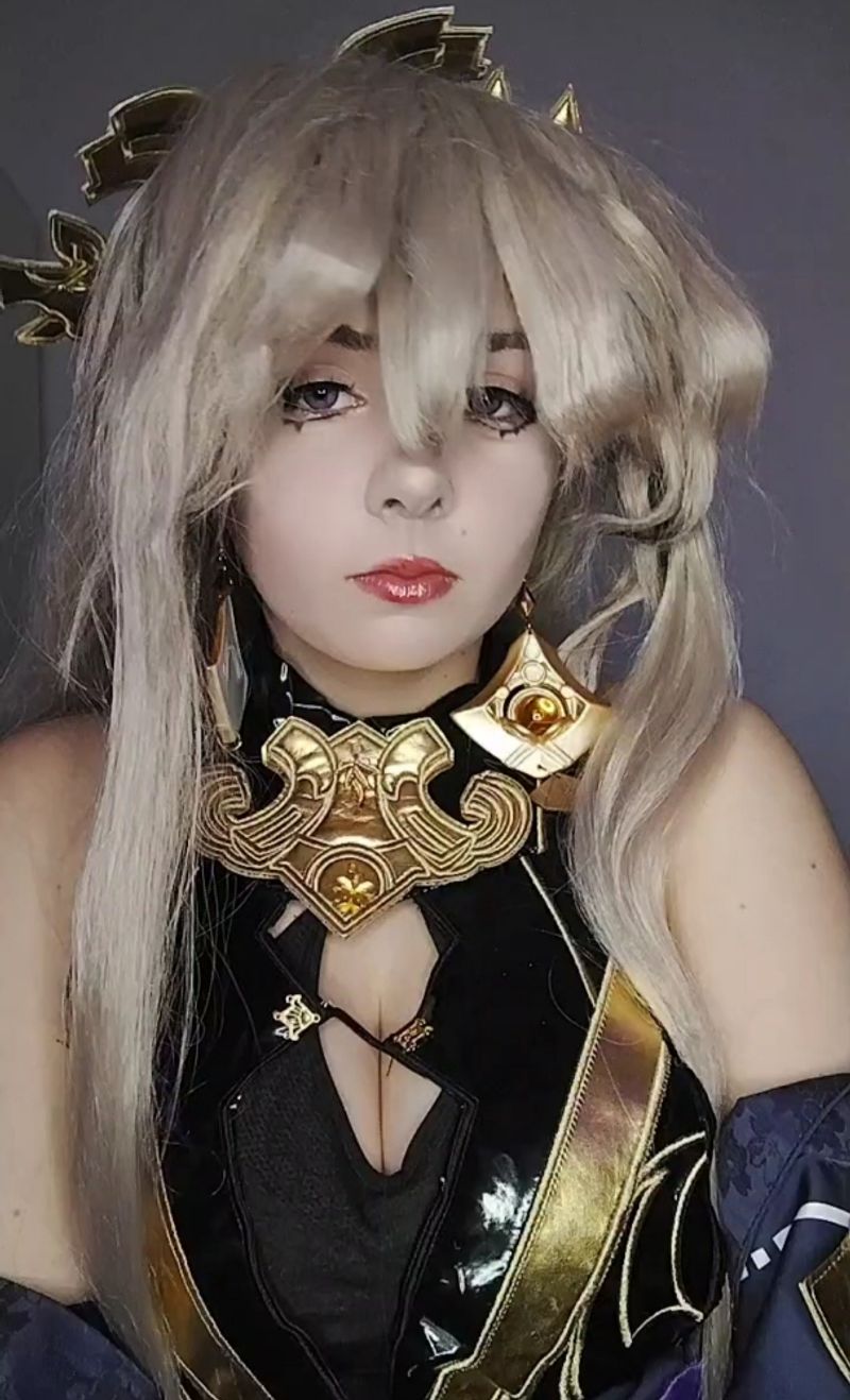 Yurisaki – Reverse Yae Miko