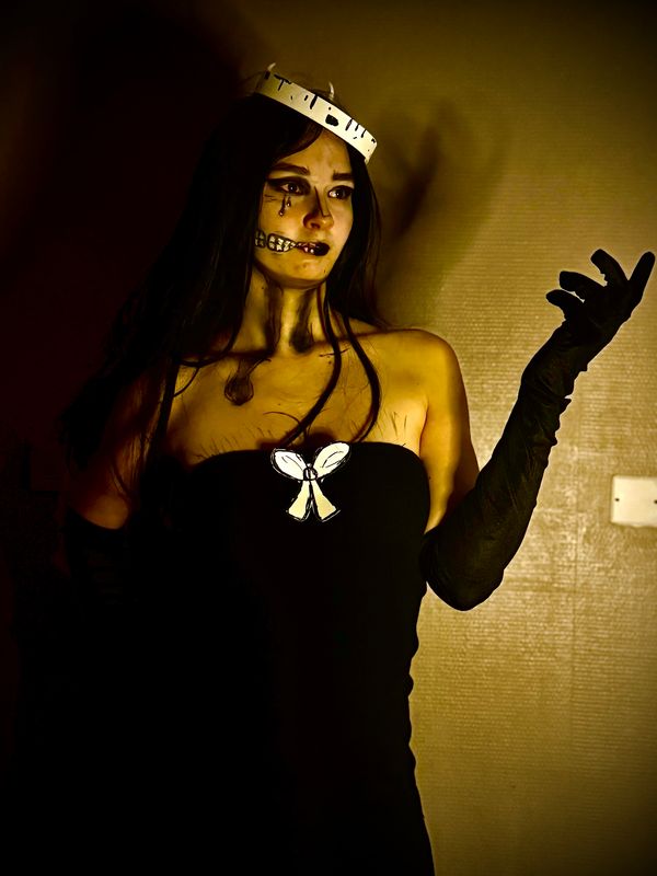 Silver_moon_cosplay – Alice Angel
