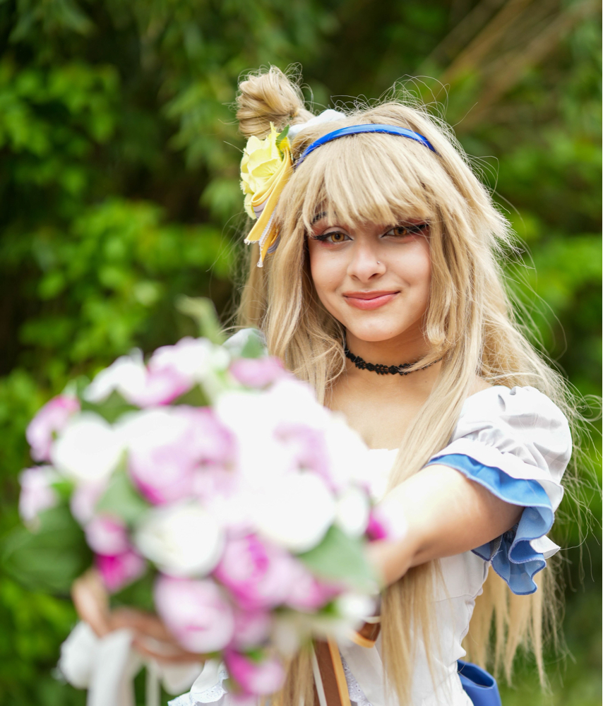 Kotori Minami - Photo 1