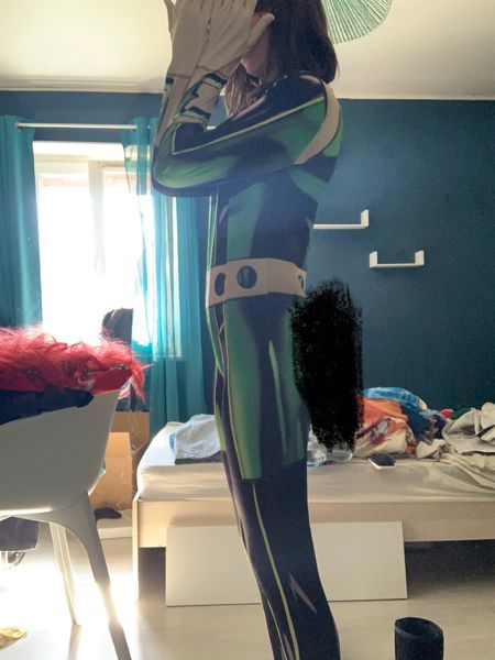𝓘𝓻𝓲𝓼_𝓬𝓸𝓼𝓹 - Tsuyu