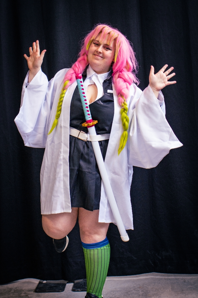 Mitsuri Kanroji - Photo 11