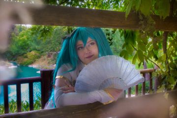 Hatsune Miku Canary preview 2