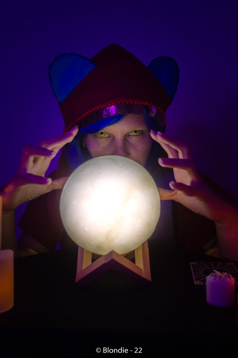 Blondiecosplay974 – Shooting All Alone