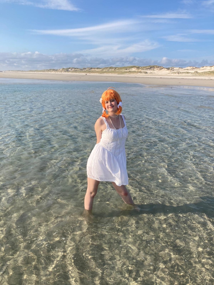 Chika white dress 3 - Photo 3