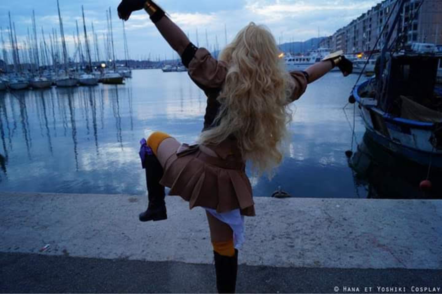 Yang Xiao Long - Photo 1