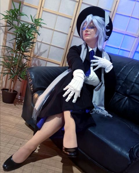 Calamity_garnet, Azul feminine