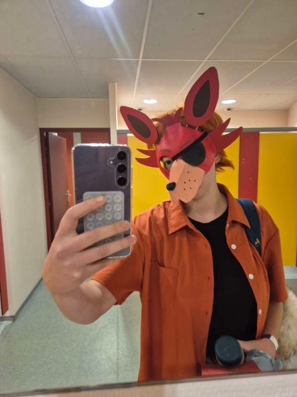 Cosky, Foxy