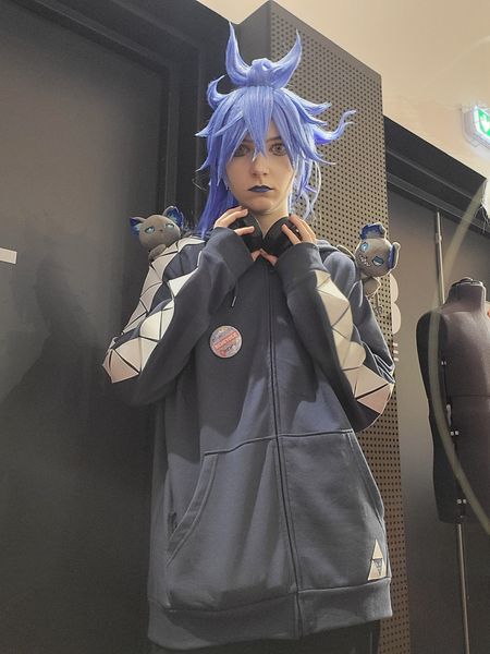 Raiu, Idia Placard