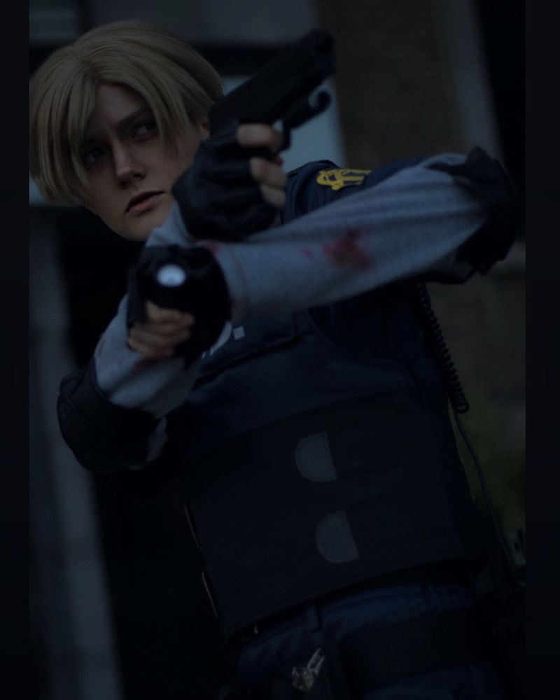 Cosmos_☆ – Leon S. Kennedy Re2