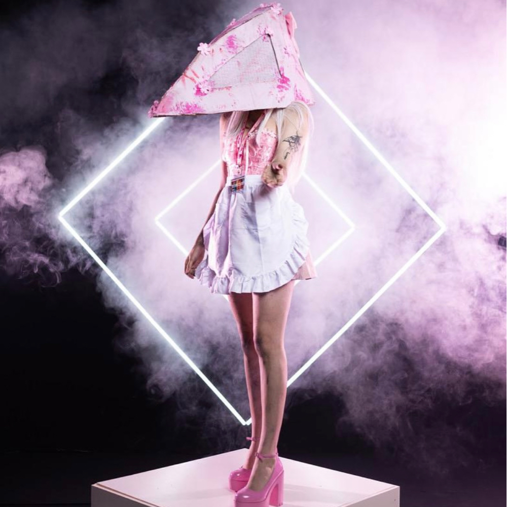 Pyramid head pink
