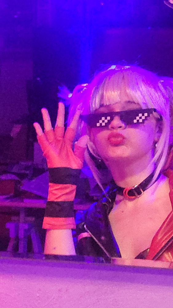 Harley Quinn Isekai - Photo 4