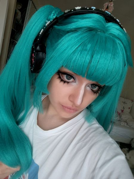 Hello_jullie_cos - MikuGyaru Makeup WIP