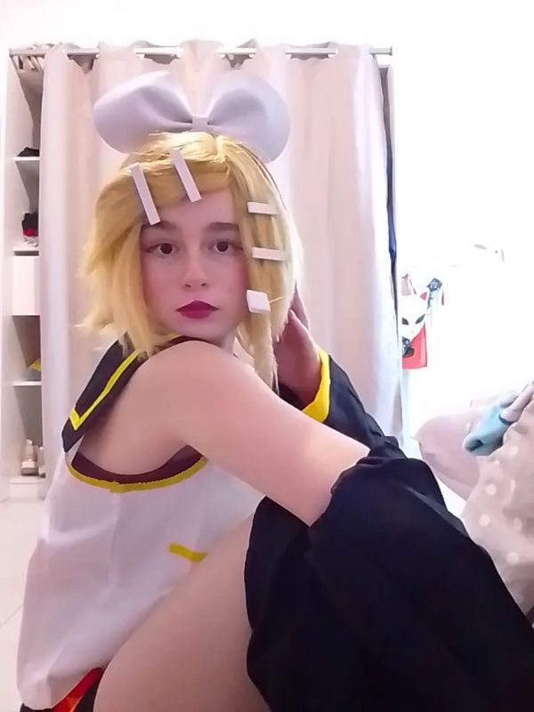 Yano_cosplay – Rin kagamine 