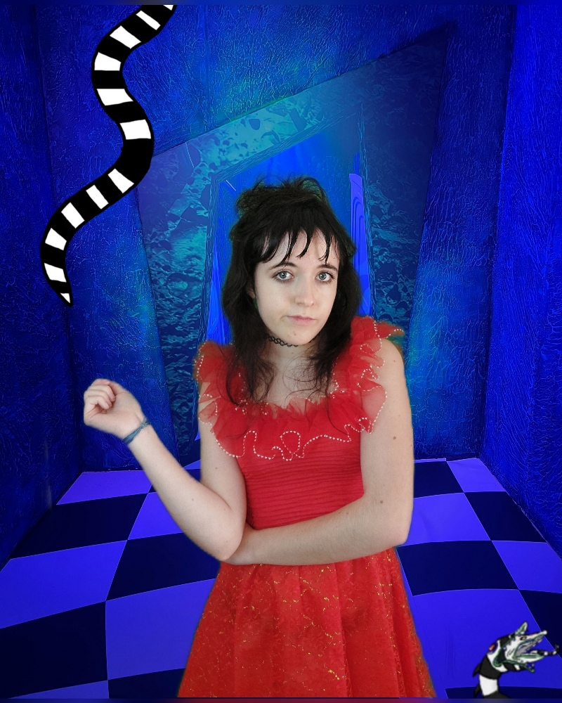 Lydia Deetz  - Photo 6