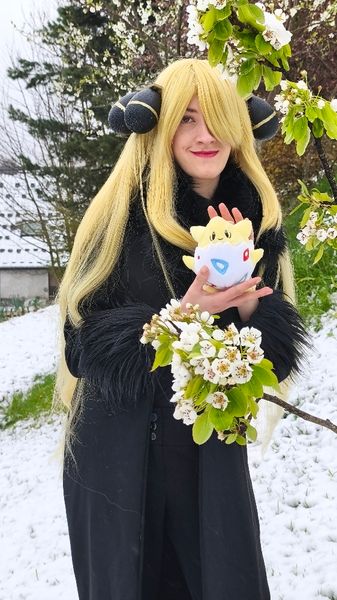 Tsutsuu - Cynthia (neige)