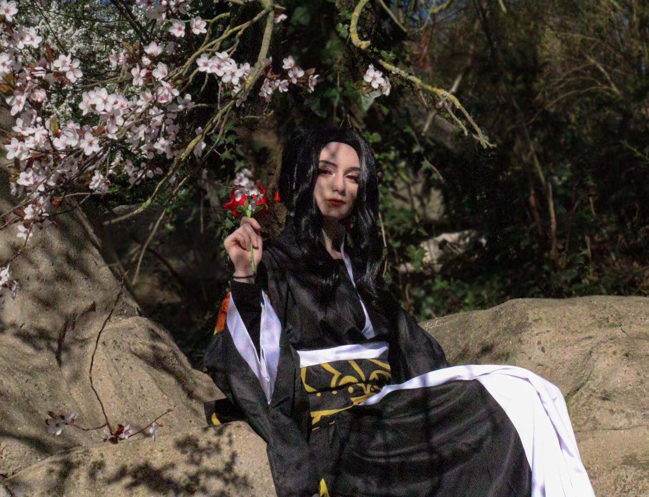 Lady Muzan  - Photo 1