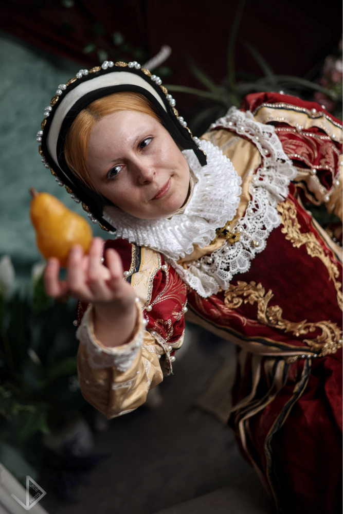 Mary I of England Cosplay — photo 10
