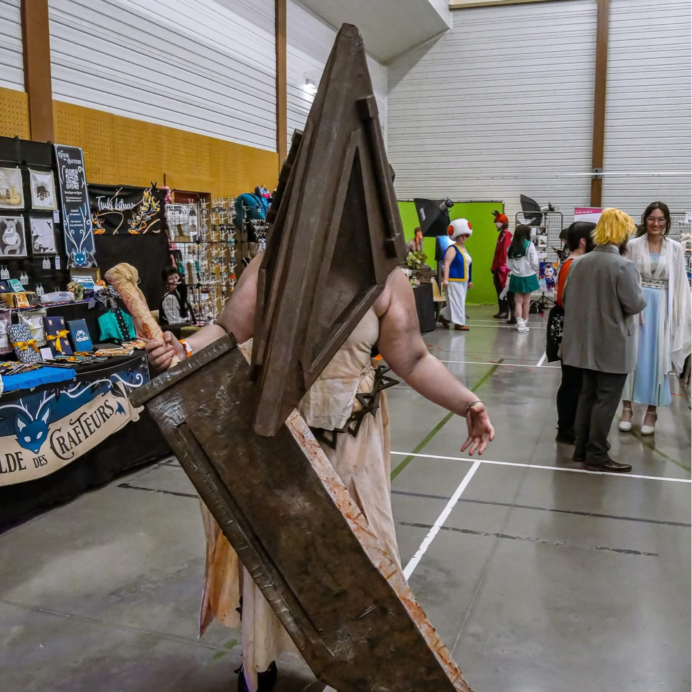 Pyramid head 