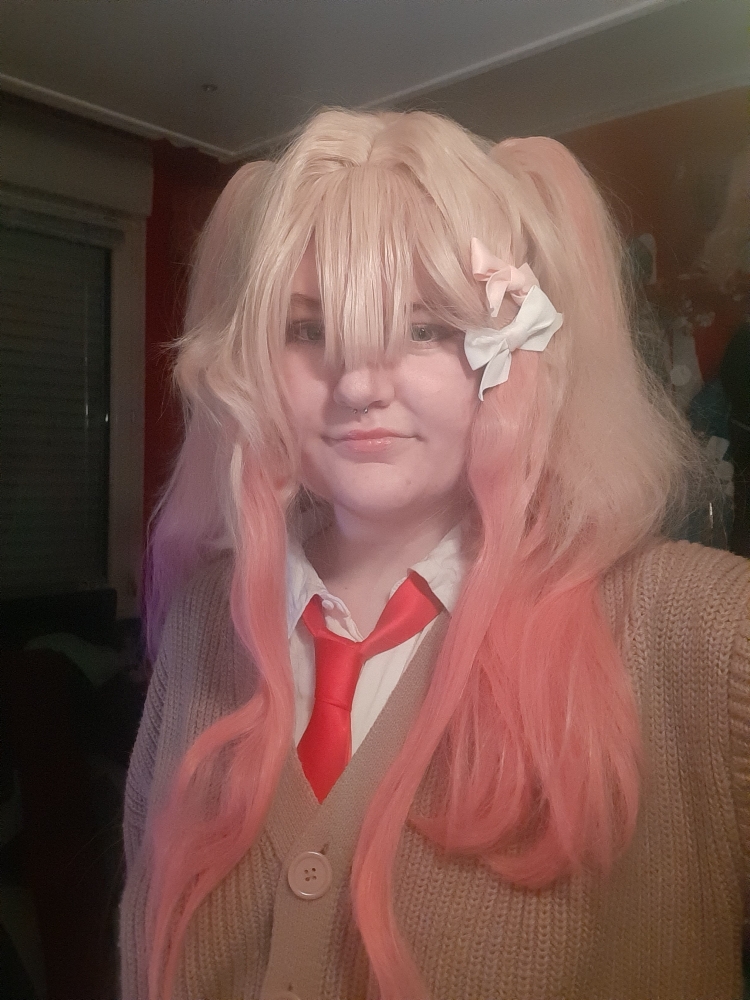 Saki Tenma - Photo 14