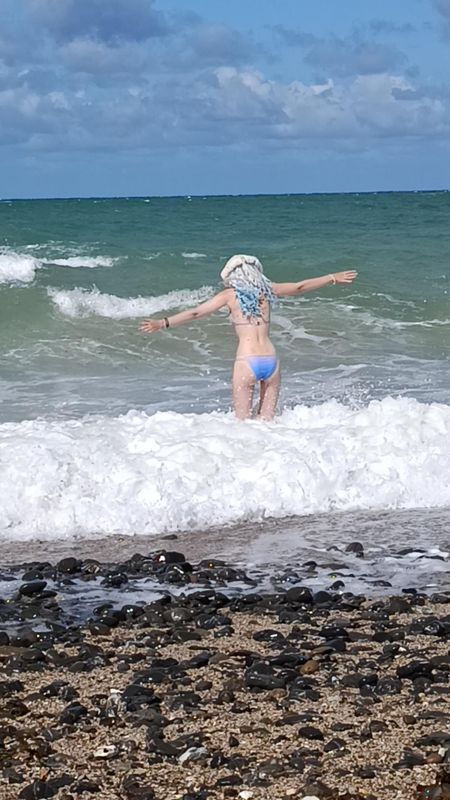 Capucapu_cos, Opale à la Mer 