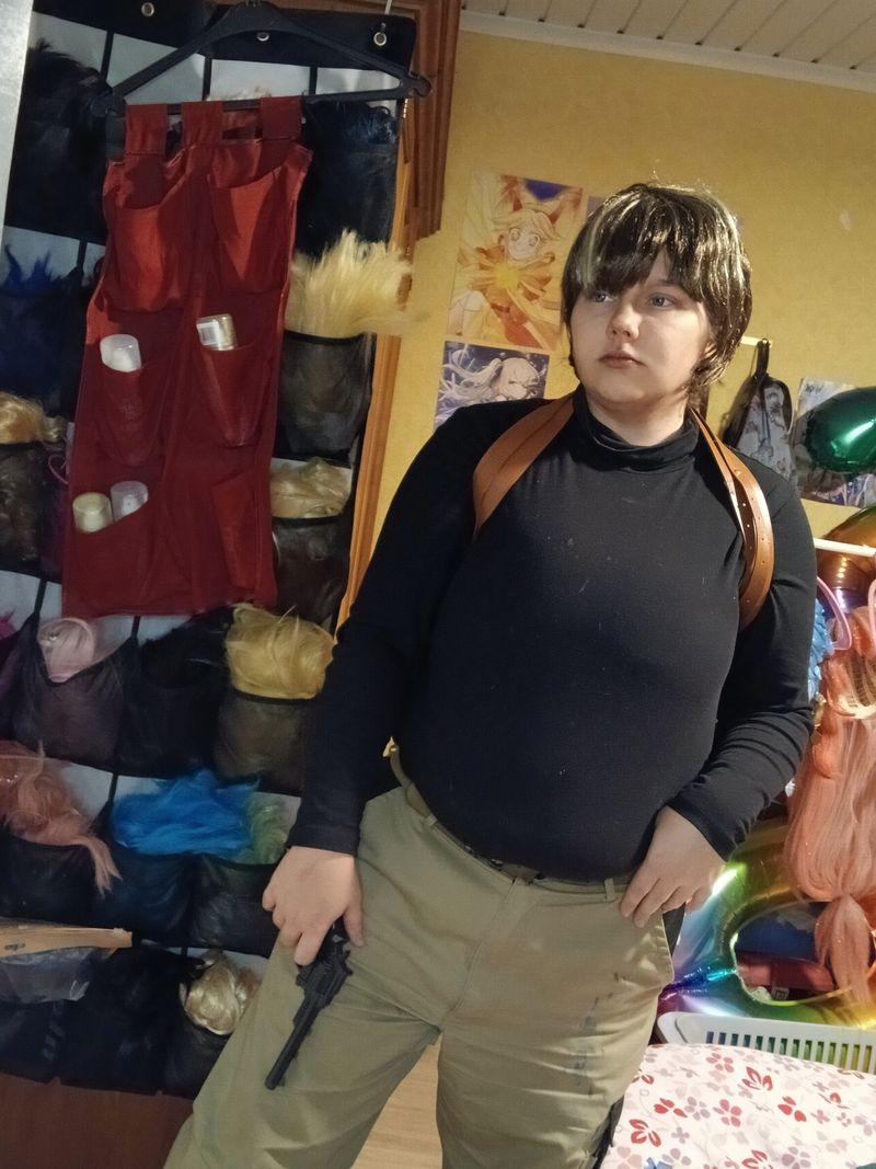 Fluffykiddo – Leon at home