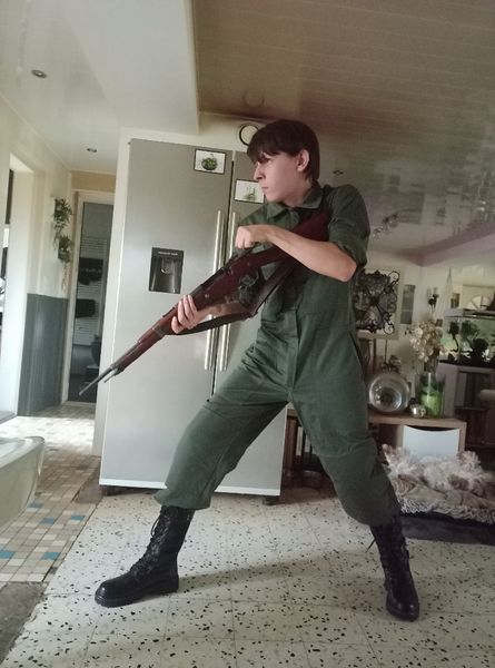 Amandecat2 - PhotoShot Levi 1