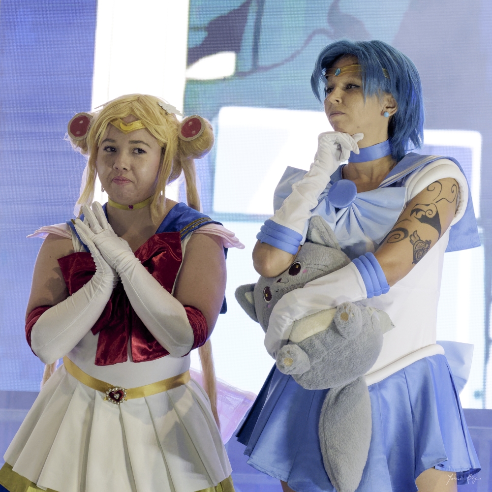 Moon & Mercury - Photo 1