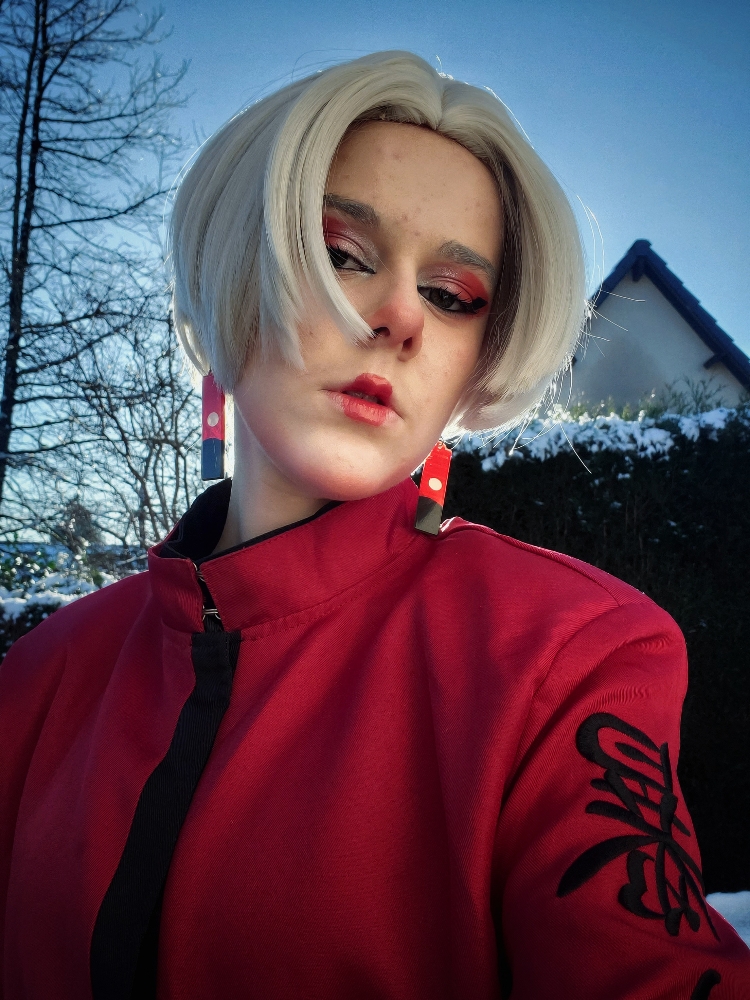 IzanaKurokawaOutside - Photo 7