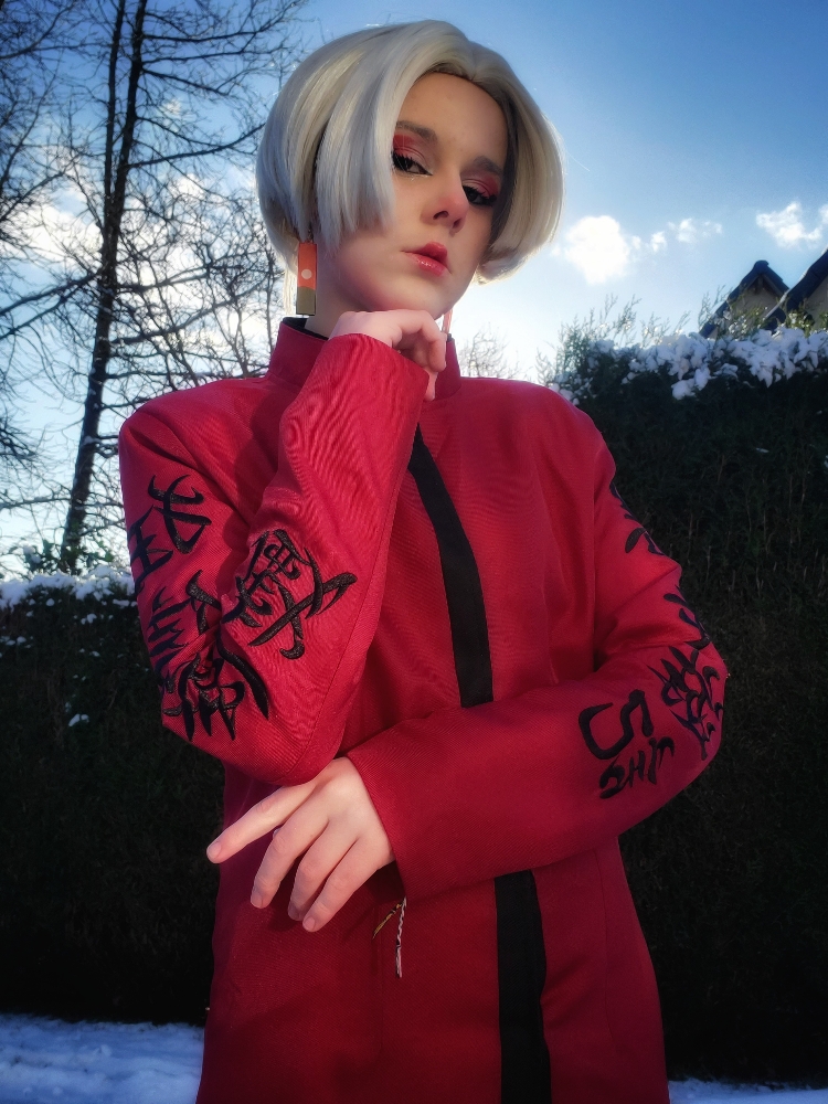 IzanaKurokawaOutside - Photo 9